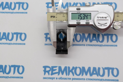 Фиксатор стекла стеклоподъёмника 770581