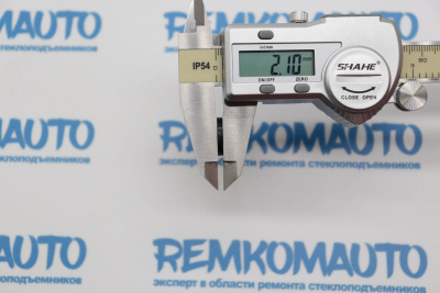 Фиксатор замка багажника Fiat Doblo 770892