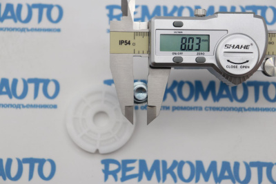 Обводной ролик стеклоподъёмника с клепкой 770879