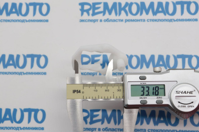 Фиксатор замка двери Mercedes Benz 771780