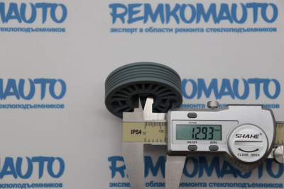 Ролик стеклоподъемника (катушка стеклоподъемника) 770339