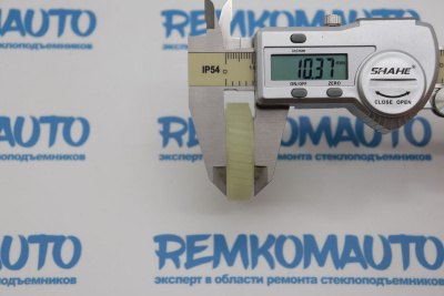 Шестерня люка крыши Alfa Romeo 147 771486