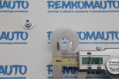 Обводной ролик стеклоподъёмника с клепкой 770877 Обводной ролик стеклоподъёмника с клепкой 770877