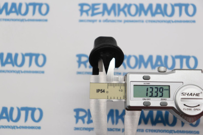 Фиксатор регулировки сиденья Renault Megane 2/Megane 2 Coupe 770493