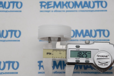 Ролик стеклоподъёмника (катушка стеклоподъемника) 771537