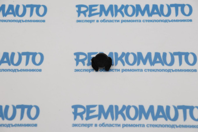 Фиксатор люка крыши BMW 1-series E87 772292