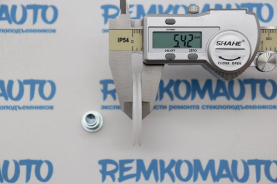 Обводной ролик стеклоподъёмника с клепкой 770879