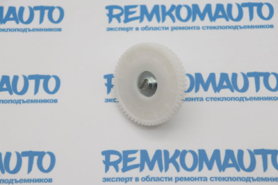 Шестерня люка крыши Peugeot 206/Renault Clio 2/Renault Megane Scenic 772267