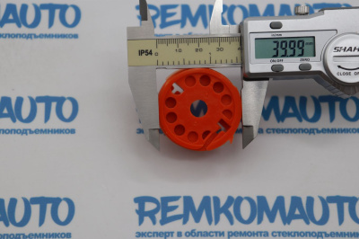 Ролик стеклоподъемника (катушка стеклоподъемника) 771180