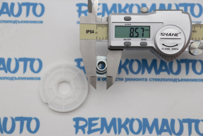 Обводной ролик стеклоподъёмника с клепкой 770625