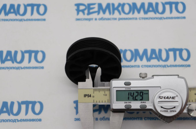 Ролик стеклоподъёмника (катушка стеклоподъемника) 770484