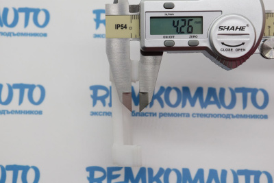Фиксатор стекла стеклоподъёмника 770589
