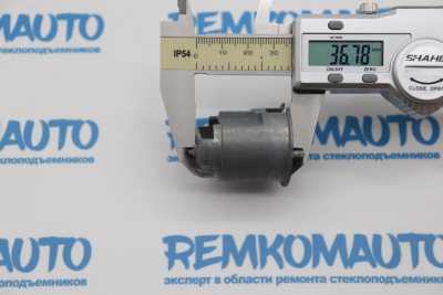 Кронштейн бокового зеркала двери BMW X5 E53 772375