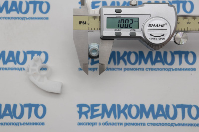 Обводной ролик стеклоподъёмника с клепкой 770854