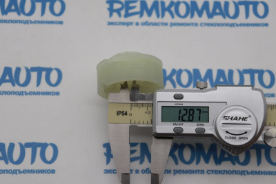 Ролик стеклоподъемника (катушка стеклоподъемника) 772108