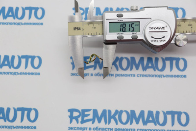 Пружина замка двери Fiat Linea/ Volkswagen Transporter T4 правая 772516