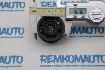 Ролик стеклоподъемника (катушка стеклоподъемника) 771756