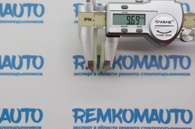 Фиксатор стекла стеклоподъёмника 771340