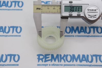 Шестерня люка крыши Land Rover Freelander 770671