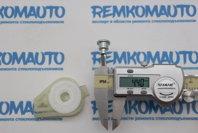 Обводной ролик стеклоподъёмника (комплект) 770913