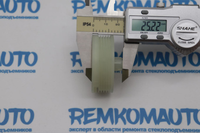 Ролик стеклоподъёмника (катушка стеклоподъемника) 776048