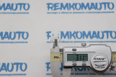 Фиксатор для направляющего держателя стеклоподъёмника 770190 Фиксатор для направляющего держателя стеклоподъёмника 770190