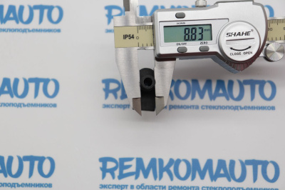 Фиксатор троса открывания двери 771461