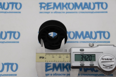 Ролик стеклоподъёмника (катушка стеклоподъемника) 771570