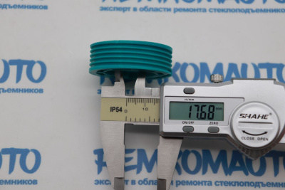 Ролик стеклоподъёмника (катушка стеклоподъемника) 770878