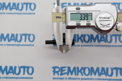 Фиксатор замка багажника Fiat Linea (лев./прав.) 772405