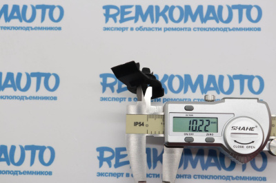 Фиксатор стекла стеклоподъёмника 770581