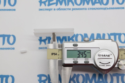 Направляющая стекла, боковой фиксатор стекла (7775575, 7608099, 922729) 770918