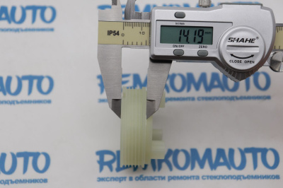 Ролик стеклоподъёмника (катушка стеклоподъемника) 770792