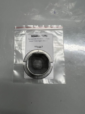 Кронштейн бокового зеркала двери Volkswagen Amarok 771667